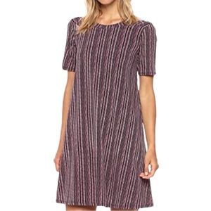 BCBGeneration size Xs pink & blue short sleeve slinky silky striped mini dress